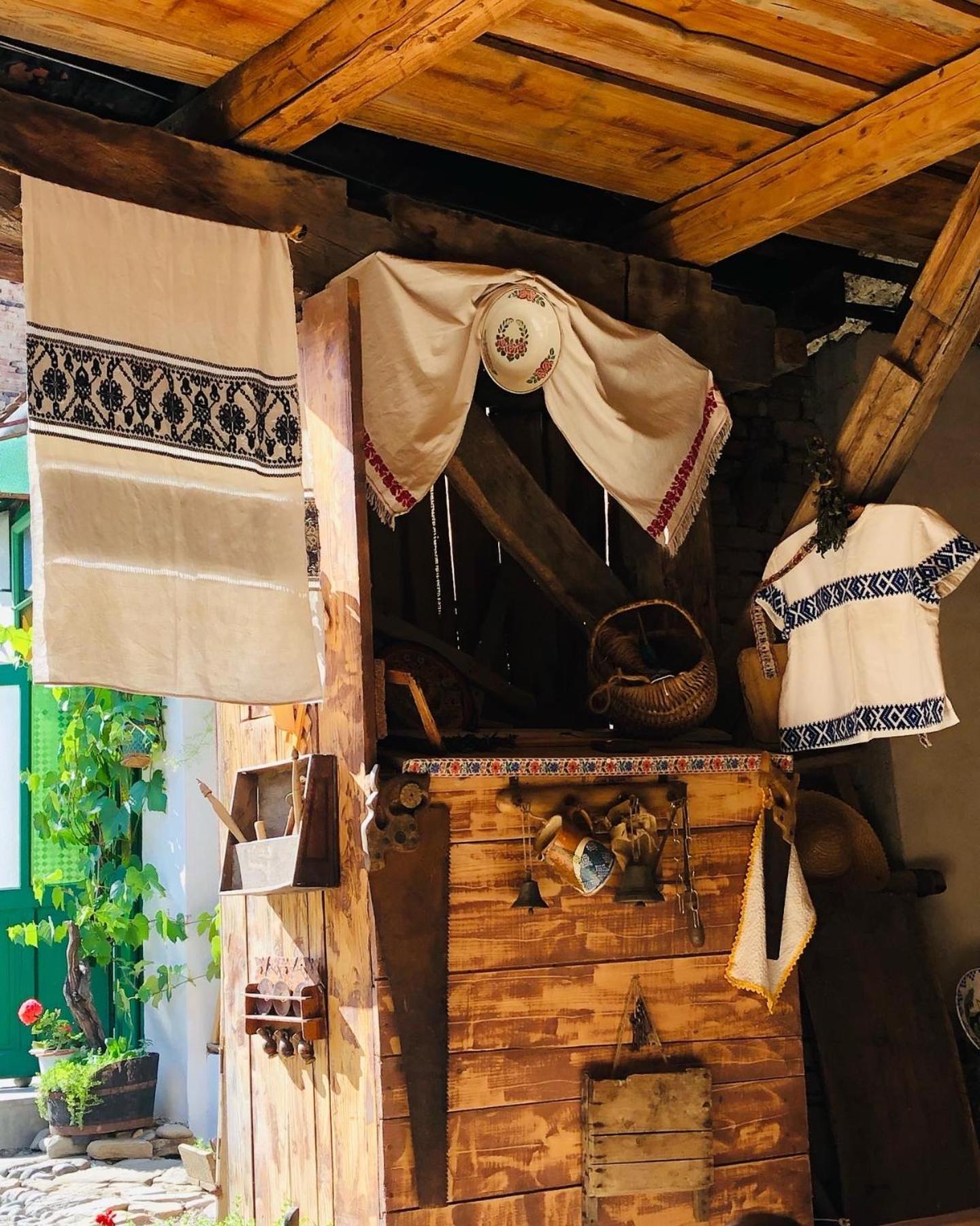 Saschiz 175 Guesthouse ภายนอก รูปภาพ
